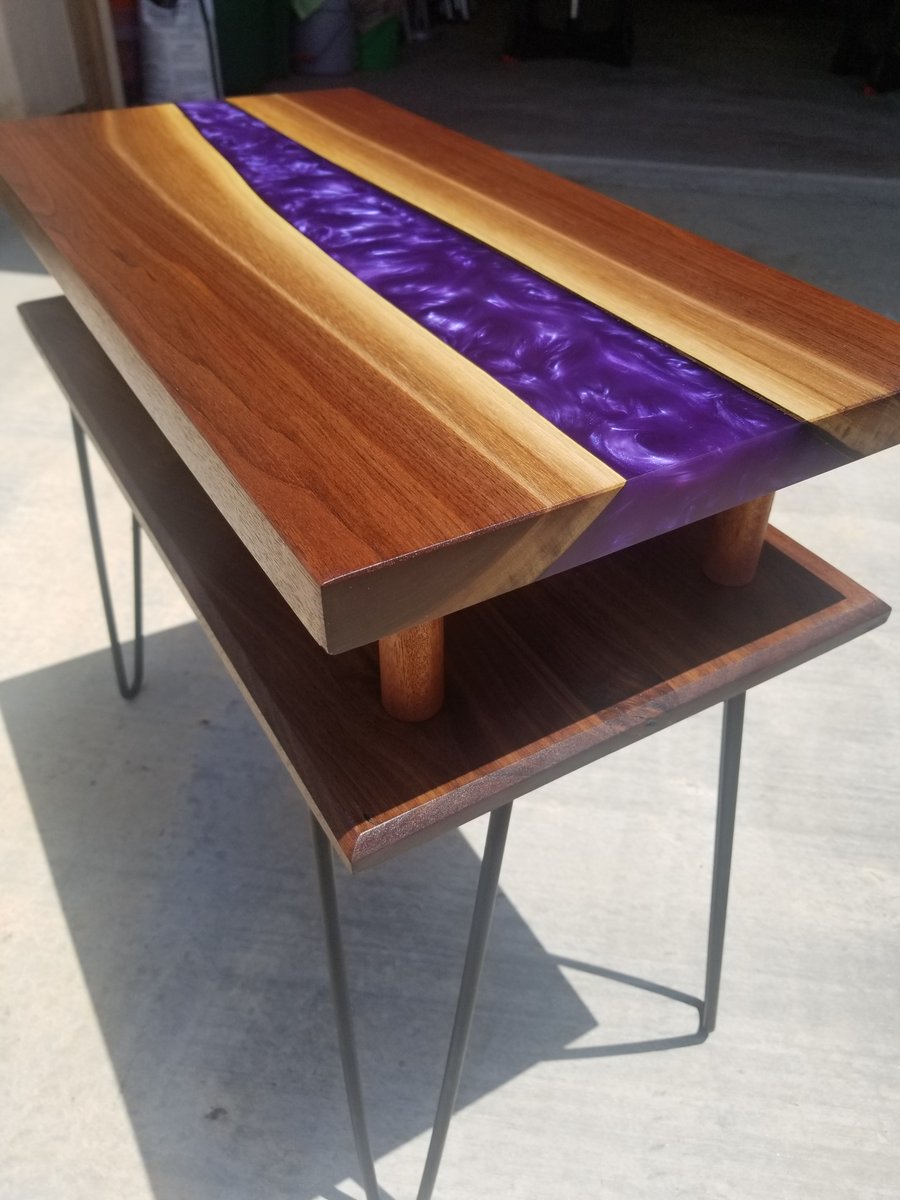 TheLumberShack1's tweet photo. Happy Wednesday, Everyone! This Black Walnut End Table that @thesisterwood sent into us is absolutely stunning! The contrast between the sap wood and purple epoxy is a real showstopper! π Thanks for sharing your art with us!
#thelumbershack #walnutwednesday #epoxyproject https://t.co/X1ilONMwic