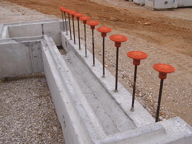 ApproachMS's tweet photo. Rebar &amp; Impalement Hazards ToolBox Talks
https://t.co/8QxgnV8khA

What We Cover:
-Protective Guard Systems
-Types of Rebar Caps
-Bending Rebar to Avoid Impalement
-How to Avoid Rebar/Impalement Hazards https://t.co/lJbZD1r8ak