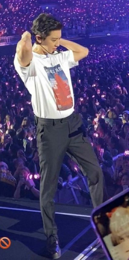 61 (@loeyxpics) on Twitter photo 