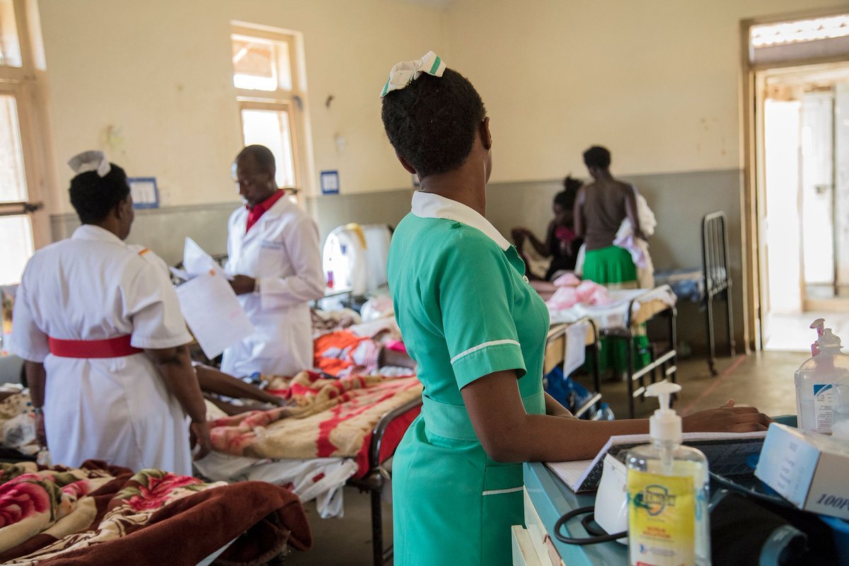 This month, THET is launching a new campaign to champion #healthworkers in the #NHS and LMICs and their contributions to #globalhealth. 

To register your interest in the campaign, please click here: buff.ly/3fV9QzZ 

#HealthWorkersMatter