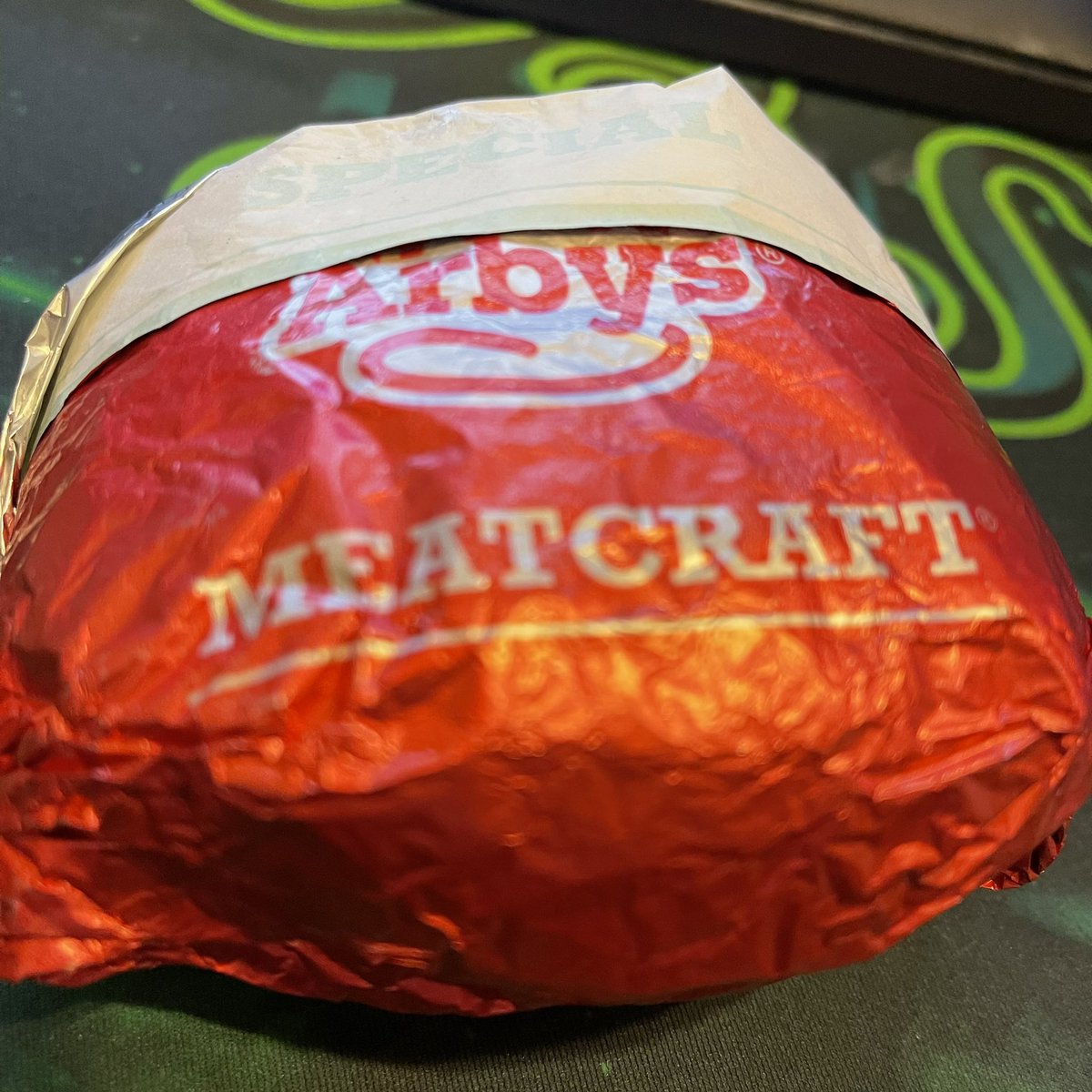 BradWardFight's tweet photo. Time for some @Arbys #Meatcraft @Tolkoto @JeffGrubb https://t.co/NJh4wcaDOe
