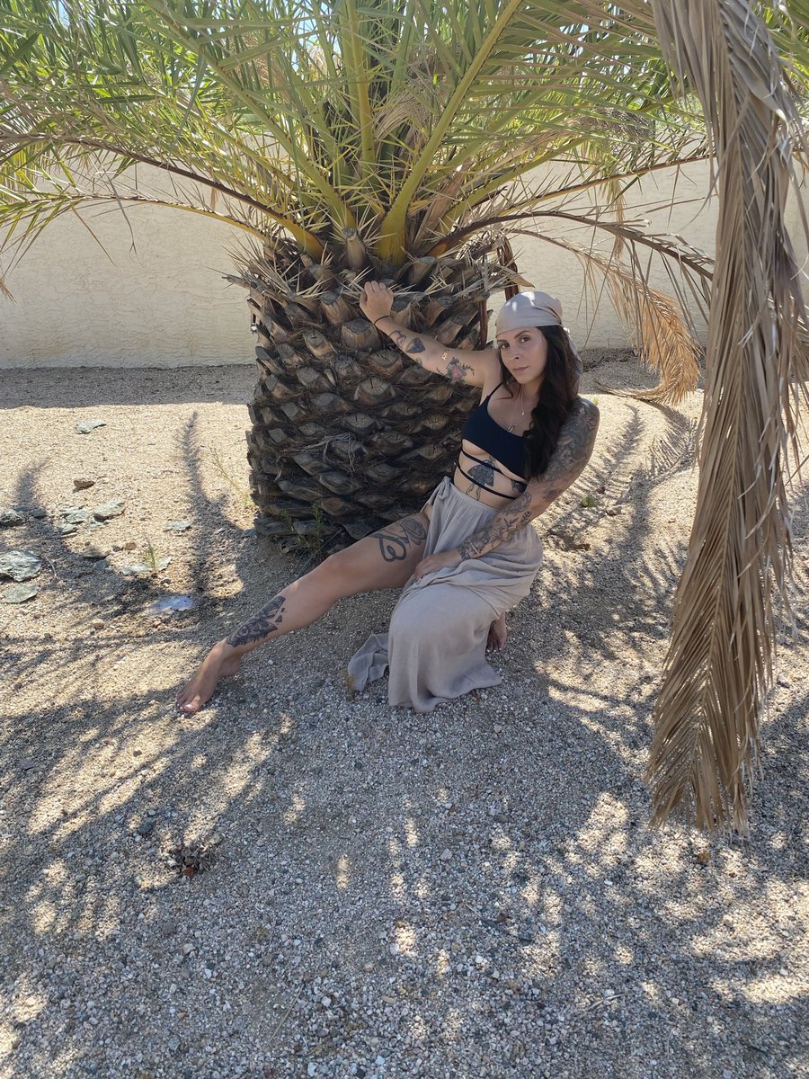ellarocck's tweet photo. Arizona
#prickled my fancy #stillmissingyou https://t.co/RNrJt9FyWA