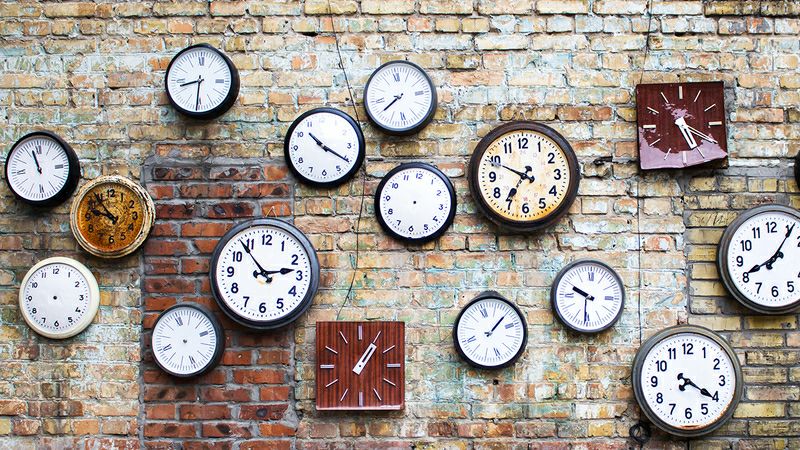 RenuSharma9bar9's tweet image. समय अनमोल है इसलिए इसे व्यर्थ ना गवाएं बल्कि एक 1 - 1 मिनट सेकंड का सदुपयोग करें।
#TimeManagmentTips