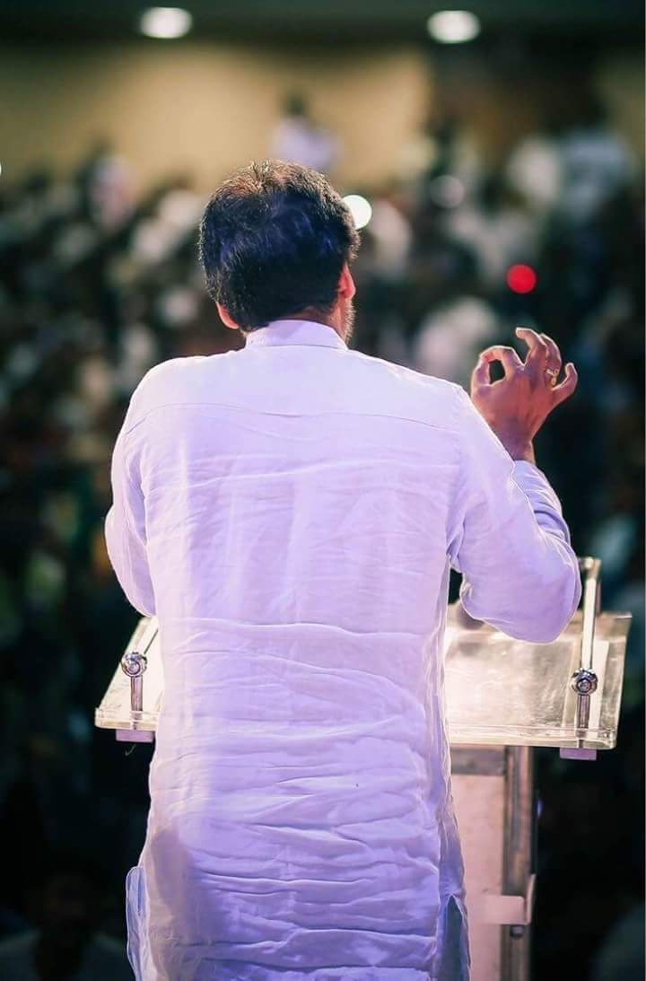 venkatnaidu7777's tweet photo. We Follow @PawanKalyan's
1. responsibility towards society
2. love towards country
3  care for poor people
4. rightful attitude
5. straightforwardness
6. inspiring speeches
7. care and True love towards Fans, Followers &amp; Well wishers 😍

#AdvanceHBDJanaSenani
@PawanKalyan https://t.co/nGHISMLKOs