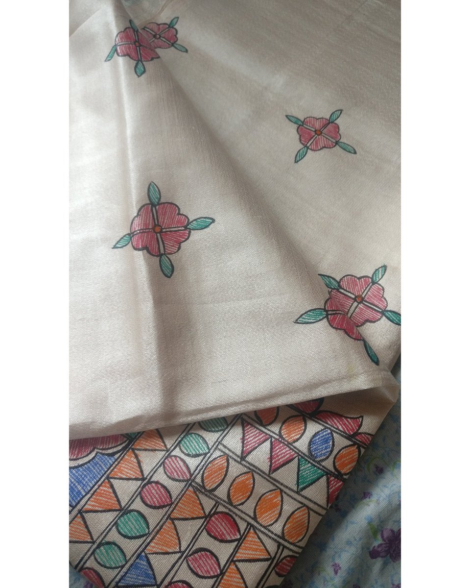 Tussar Tussar Madhubani Hand Paint Suit

#TussarSilk #SilkOnline #tussar #SilkDupatta #silksuitspieces #silksalwarsuits #bhagalpurisilk #Madhubani #madhubanipainting #indian #traditional #TussarTussar