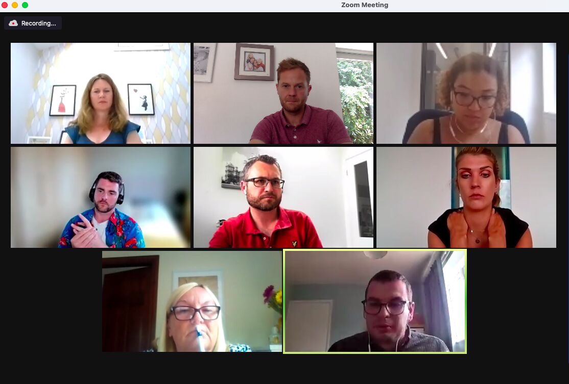 So this was cool. Bringing #venues and business together to discuss how one could support the other in the #futureofwork

Thanks for the chat
<a href="/CCTVenues/">CCT Venues</a> <a href="/trentvineyard/">Trent Vineyard</a> <a href="/DerbyUni/">University of Derby</a> <a href="/jonathanenglish/">Jonathan English</a> <a href="/NicEActons/">Nic Elliott</a> <a href="/ENSEKLtd/">ENSEK</a> <a href="/MarsGlobal/">Mars, Incorporated</a> 

Serious ideas faces 👇🏻

#eventprofs #meetingprofs