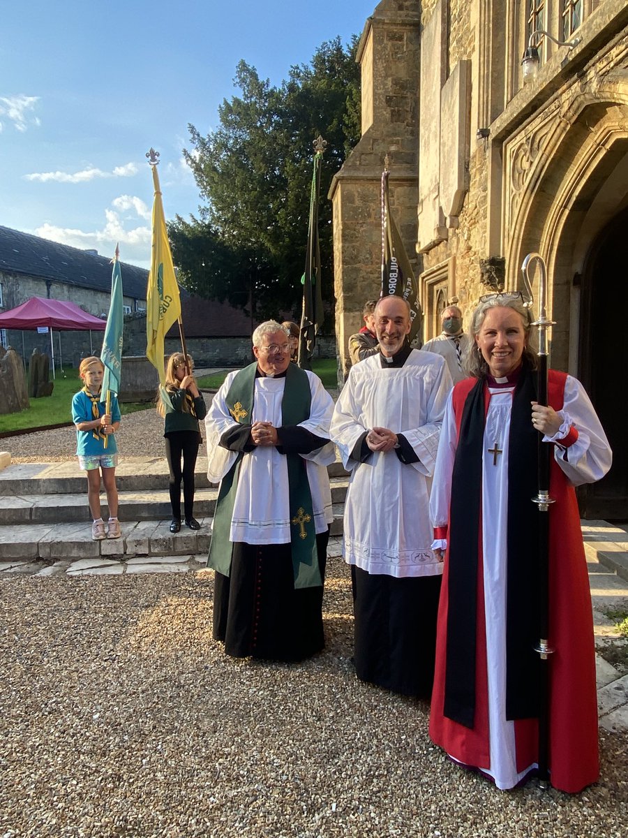 Great to welcome <a href="/BishopRuthB/">Ruth Bushyager</a> to St Mary’s Church to preach on the first anniversary of her consecration and to open the <a href="/PetworthFest/">Petworth Festival</a> <a href="/frmarkssc/">Fr Mark</a> <a href="/ChichesterDio/">Chichester Diocese</a>