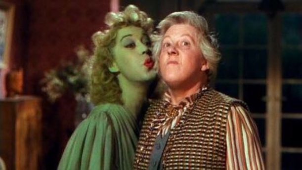 SaveRedlandLibr's tweet photo. 9:05pm TODAY on @TalkingPicsTV👌One to Watch👌
The 1945 film🎥 “Blithe Spirit” directed by #DavidLean from a screenplay by David Lean, Ronald Neame & Anthony Havelock-Allan. Adapted from #NoëlCoward’s 1941 play🎭
🌟#RexHarrison #ConstanceCummings #KayHammond #MargaretRutherford https://t.co/XSupId9U5S