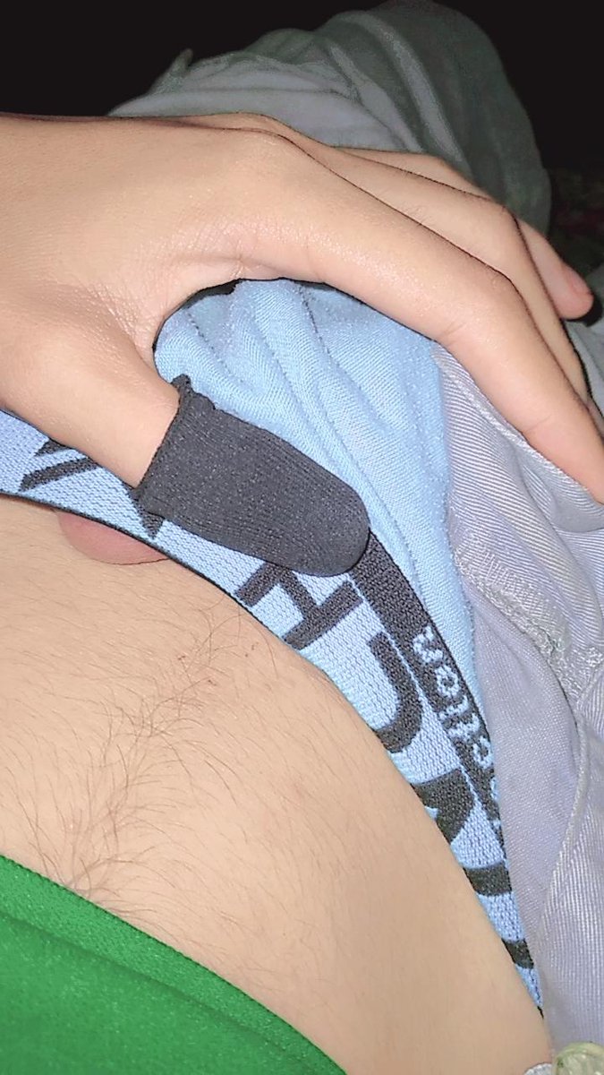 MrVersa4's tweet photo. aftr playing codm 🥵 ito naman lalaruin ko 🤤 https://t.co/YEoIDoLtJD