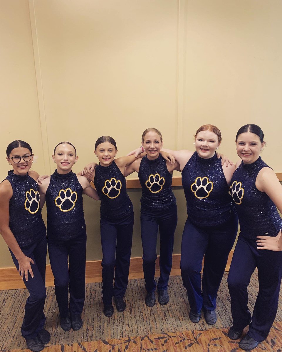 PanthersJHDT's tweet photo. It’s All-American time ❤️🇺🇸 Wish our girls good luck! So proud of you guys for trying! @udadance https://t.co/VbyFdZYqKS