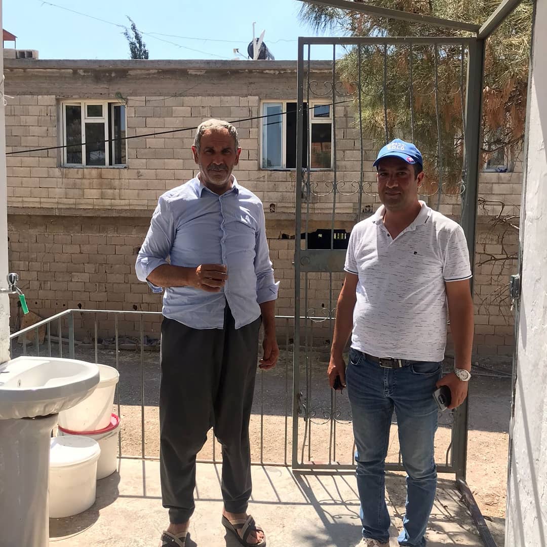 OdasSahinbey's tweet photo. 14. 07.2021 Tarihinde Şahinbey Ziraat Odası Tarımsal Yayım ve Danışmanlık Birimi olarak Çubukdiken Yaycı Kuşçu Kavşak   köylerimizde çiftçi ziyaretinde bulunduk çiftçilerimize gerekli tavsiyeleri yaptık.
ŞAHİNBEY ZİRAAT ODASI TARIMSAL DANIŞMANLIK BİRİMİ https://t.co/iRQulPi7O8