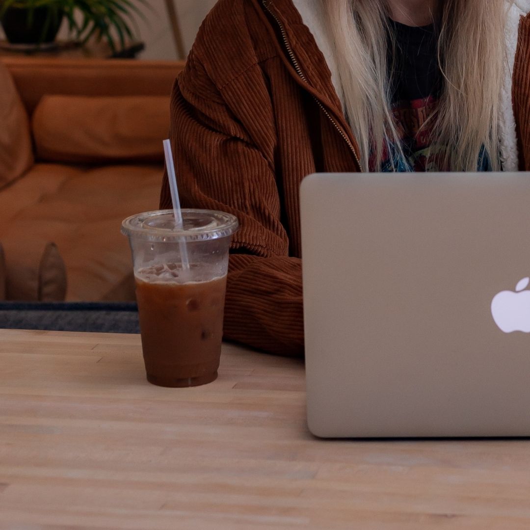 Want to save money on your membership? Buy 3 months of any membership and get a fourth one FREE! Stop by or call us at (413) 461-0665 to sign up.

#amherstworks #amherstma #coworking