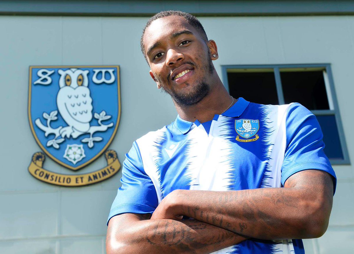 AntMcFarlane's tweet photo. Congratulations @jadenbrown89 on signing for @swfc 🔵⚪️. https://t.co/ER2iS91qfn