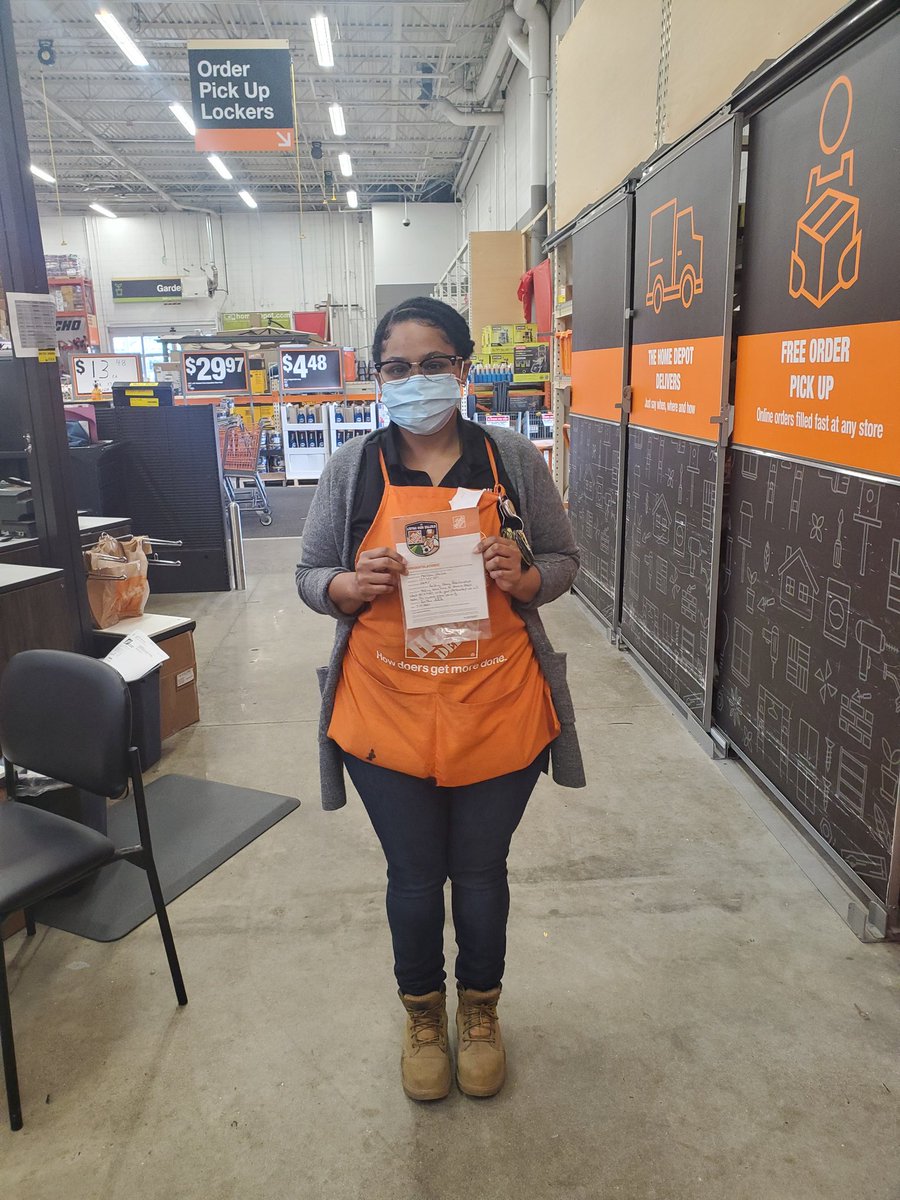 PRO Walk D23 and D31/94. Luis and Melissa have formed great relationships with our pros. So grateful for them! #D71 #prowalk <a href="/2685_a/">MethuenHomeDepot</a> <a href="/JasonArigoni/">Jason Arigoni</a> <a href="/NicoletteH17/">Nicolette Harris</a> <a href="/cfulchini/">Carmen A. Fulchini</a> <a href="/Phil_Correia/">Philip Correia</a>