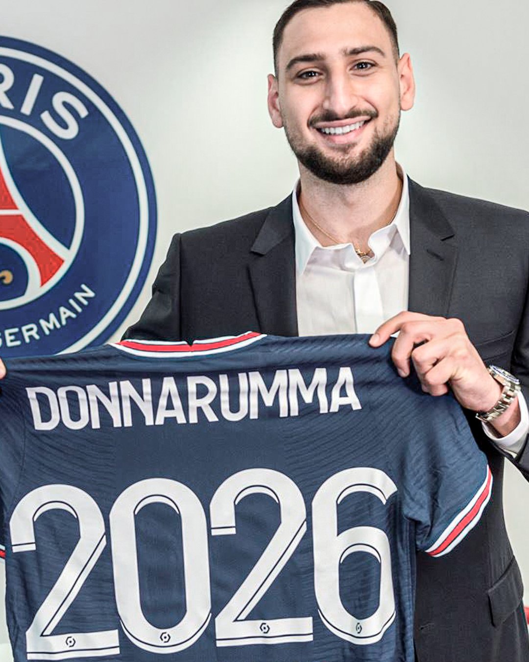 ESPN FC on Twitter: &quot;✓ Win Euro 2020 ✓ Sign for PSG What a few days for  Gianluigi Donnarumma!… &quot;