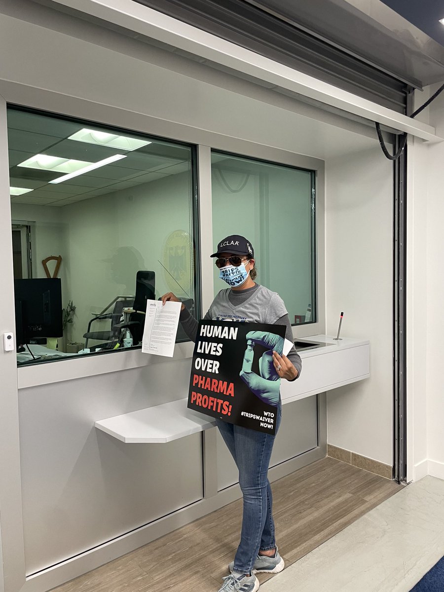 Activists came out in force today outside the #German Consulate in LA <a href="/GermanyinLA/">German Consulate General LA</a> to demand that Chancellor #Merkel stop obstructing and delaying the #TRIPSwaiver at the #wto