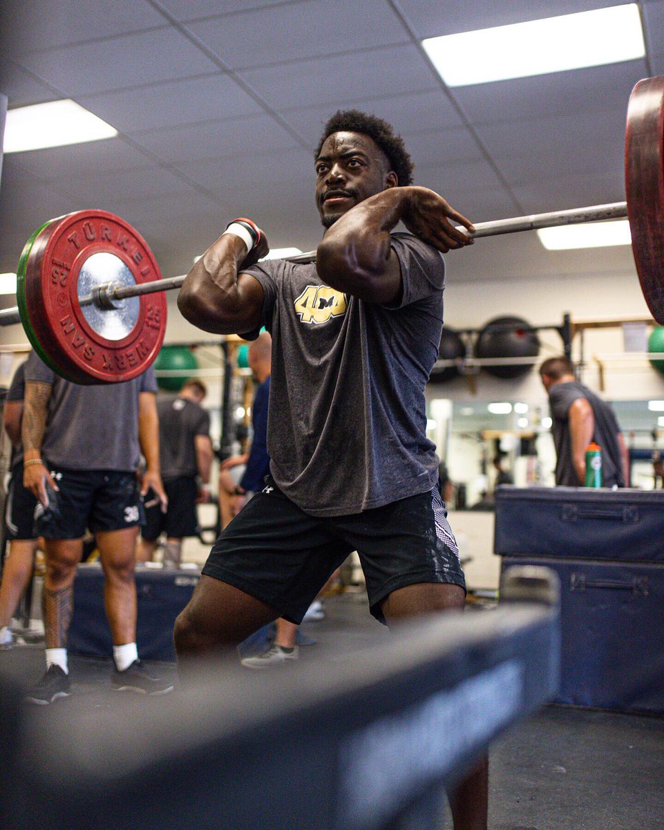 MSUBobcats_FB's tweet photo. Building.

#GoCatsGo | #BobcatBuilt https://t.co/JCoDLK3EMA