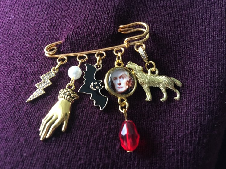 ForThePrize1's tweet photo. Greetings! @HandmadeHour @HMNation
#Handmadehour #HMNation
Please allow me to present my gothic brooch pins! inspired by #VincentPrice #ChristopherLee #ChristineMcconnel #HammerHorrorfilms #Gothic
On my Etsy shop now! https://t.co/vhIpz4T5My
Enjoy! https://t.co/bsjYAwITY2