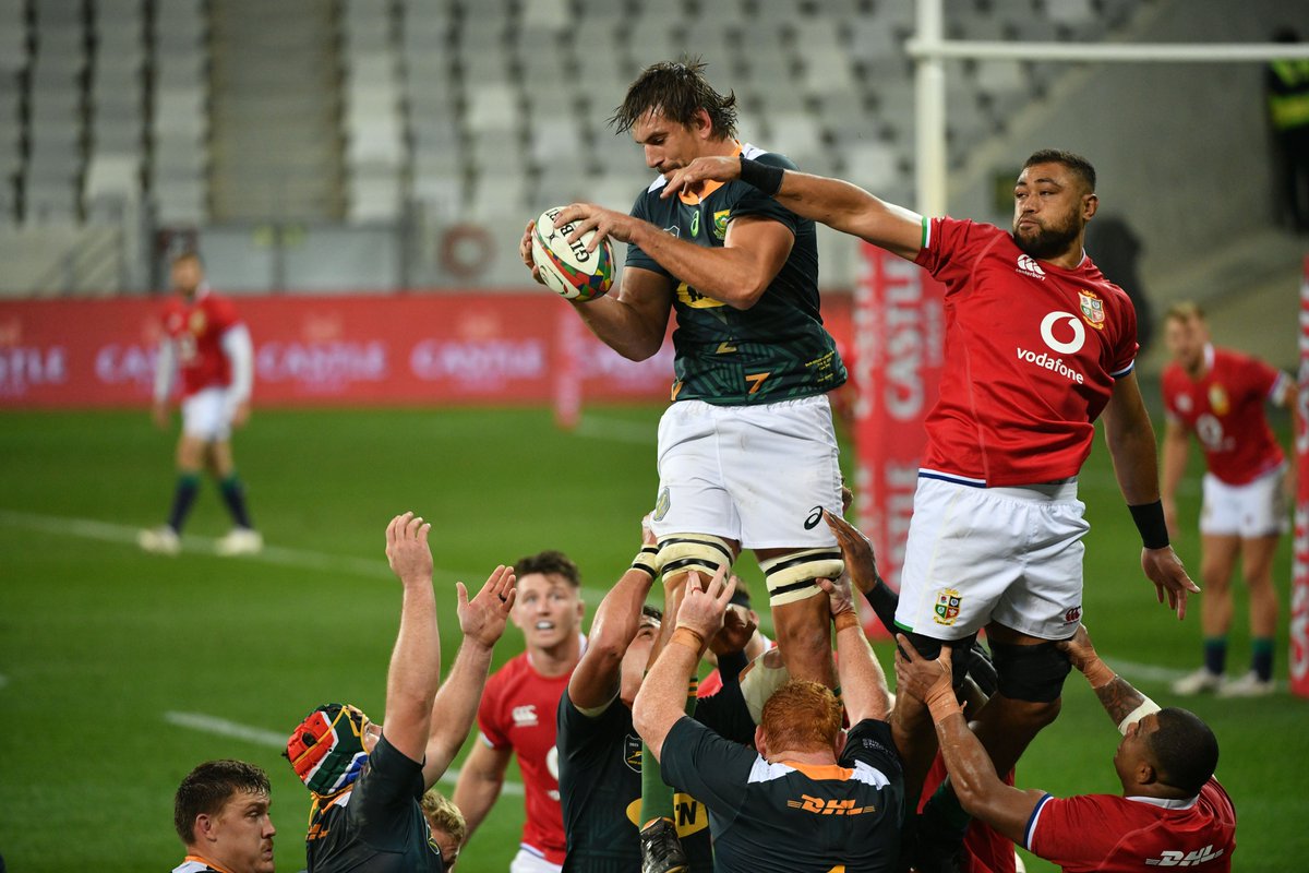 Springboks's tweet image. ⏱️ Less than eight minutes to go before half-time and it’s 17-3 to South Africa ‘A’ with Lukhanyo Am over after a great run by Cheslin Kolbe.
#CastleLionsSeries #StrongerTogether #StrongerForever