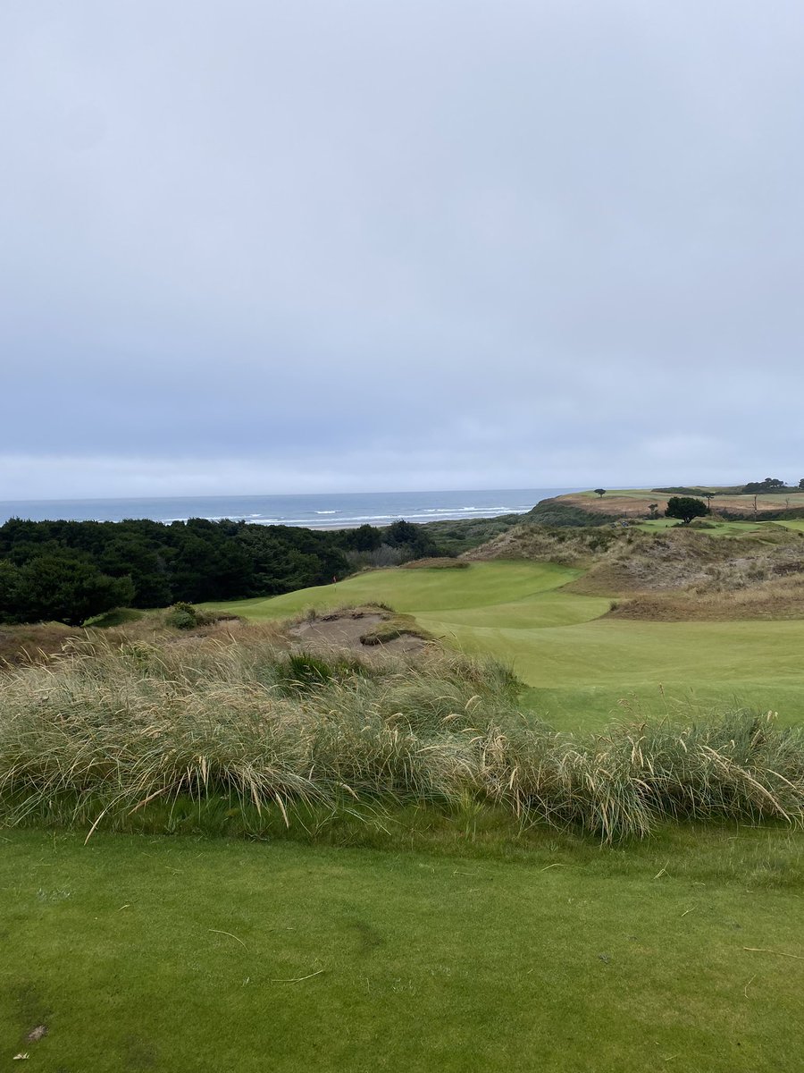 134 holes later …  an incredible week at <a href="/BandonDunesGolf/">Bandon Dunes</a> with Pops! <a href="/2short67/">Pat Short</a>