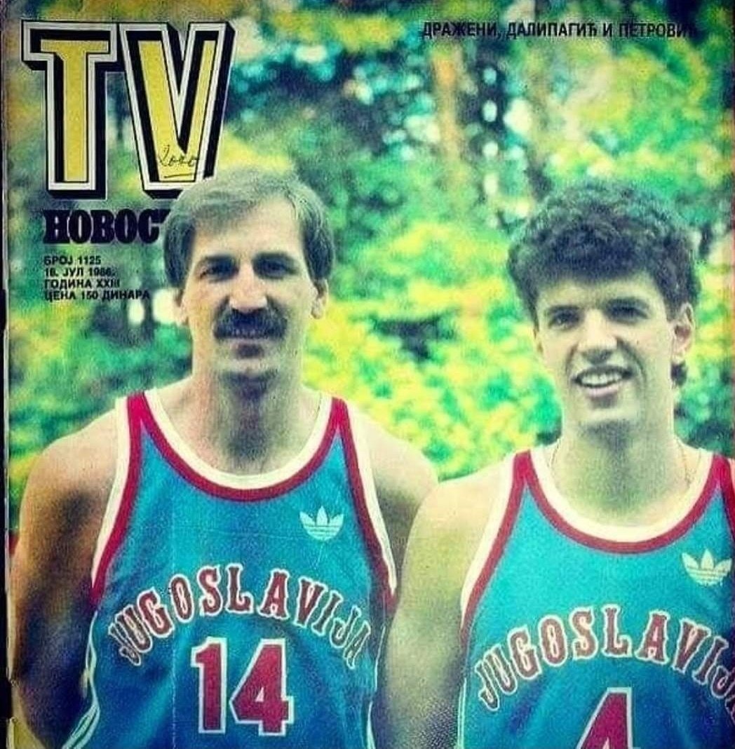 E6RzLw0XIAMn4pi?format=jpg&name=medium