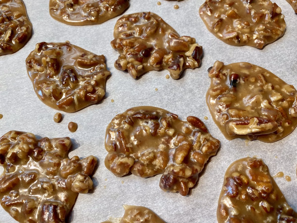 ChefKevinBelton's tweet photo. Even doctors have a weakness and Dr. Trey loves some pralines. #homemade #madewithlove #pralines #pecans #louisiana #foodgifts #delciousness #chef #chefline #culinarythankyou https://t.co/5ngqq6ZnRp