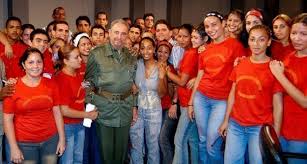 Aplausos para lo dicho por el Presidente <a href="/DiazCanelB/">Miguel Díaz-Canel Bermúdez</a> sobre la necesidad de retomar las ideas de Fidel acerca del Trabajo Social!!!!!