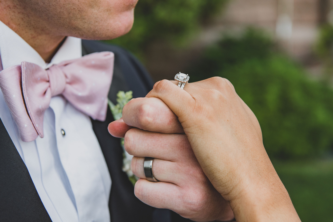 megheriot's tweet photo. HIS & HERS #megheriot
#megheriotphotography
#newport
#rhodeisland
#newportbride
#simplystunning
#weddingphotographer
#wedding
#weddingphotography
#newportweddingphotographer
#mrmrs
#husband
#wife
#love
#promise
#weddingrings
#hisandhers
#itheewed https://t.co/FwnC6PNriI