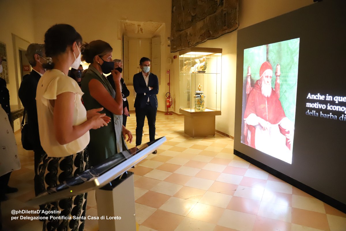 #Aperta la #Mostra la #MadonnadiRaffaello al #MuseoPontificio #SantaCasa. Da domani, #15luglio ore 10.00 aperta a tutti. 

Info e prenotazioni
museopontificioloreto.it