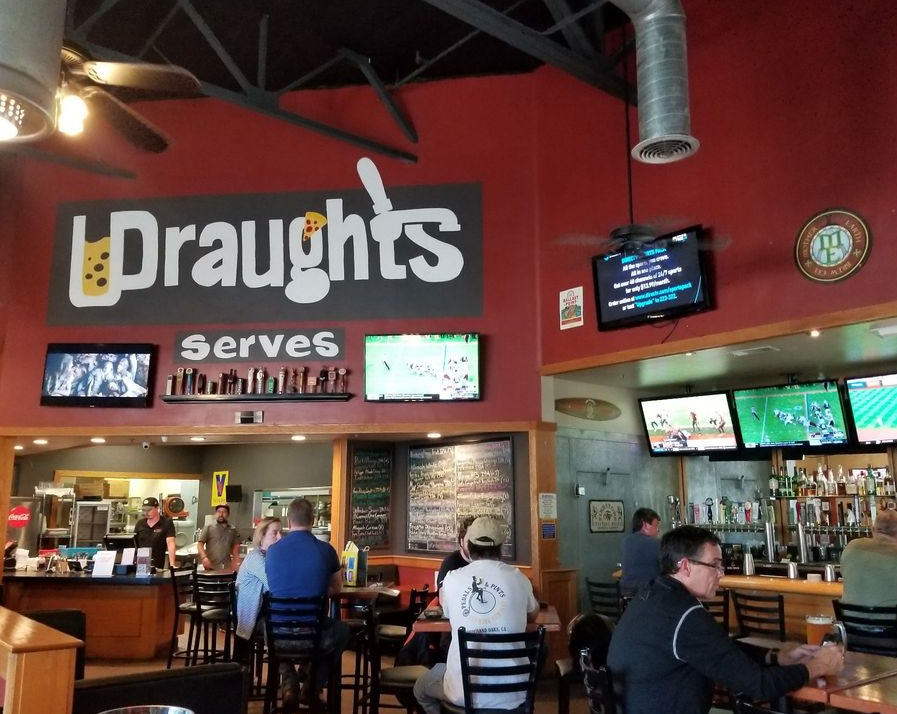 Draughts is where great friends, great drinks, and great food come together 🙏
-
We are open 12 PM - 8 PM every day
Order Online 👉 draughtsrestaurant.com/order
.
.
#Draughts #EatsofCA #CaliforniaEats #EatLocal #ThousandOaksCA #BeerMe #Cocktails #Drinks #BarFood #Foodie #Foodstagram