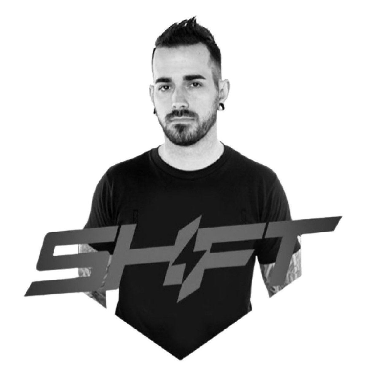DaPartyCave's tweet photo. Get ready for @DjShiftLV this Friday! Tune in on all Streaming Platforms! 
🎉🍙 #DaPartyCave #Podcast https://t.co/ZgNENnCeyE