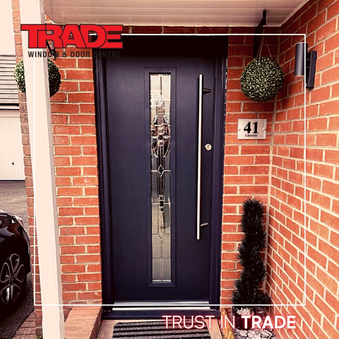 Mr Queen, here in Carlisle, has just treated his lovely home to a new Halley smooth composite door with reflection glass, secured with a sophisticated auto-lock and managed by a stainless steel offset bar handle.

Smashing.

#carlisle #Cumbria