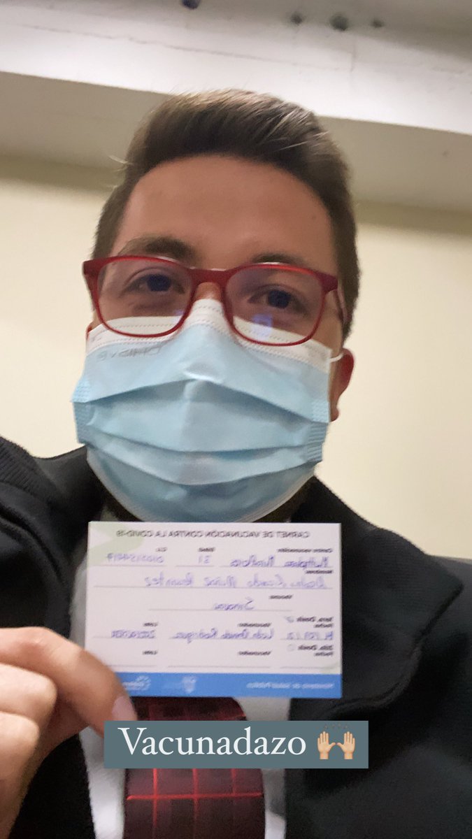 En orden de apoyo al plan de #vacunación, voy a armar una farra maldita 🥳 con todos los juguetes, barra libre de <a href="/ZhumirEcuador/">Zhumir Ecuador</a>, <a href="/Andybuesa/">Andy Buesa</a>, <a href="/davidcanizares/">David Cañizares</a> y sombreros de Paja toquilla con la condición de que el cover sea: estar vacunados 🤗.