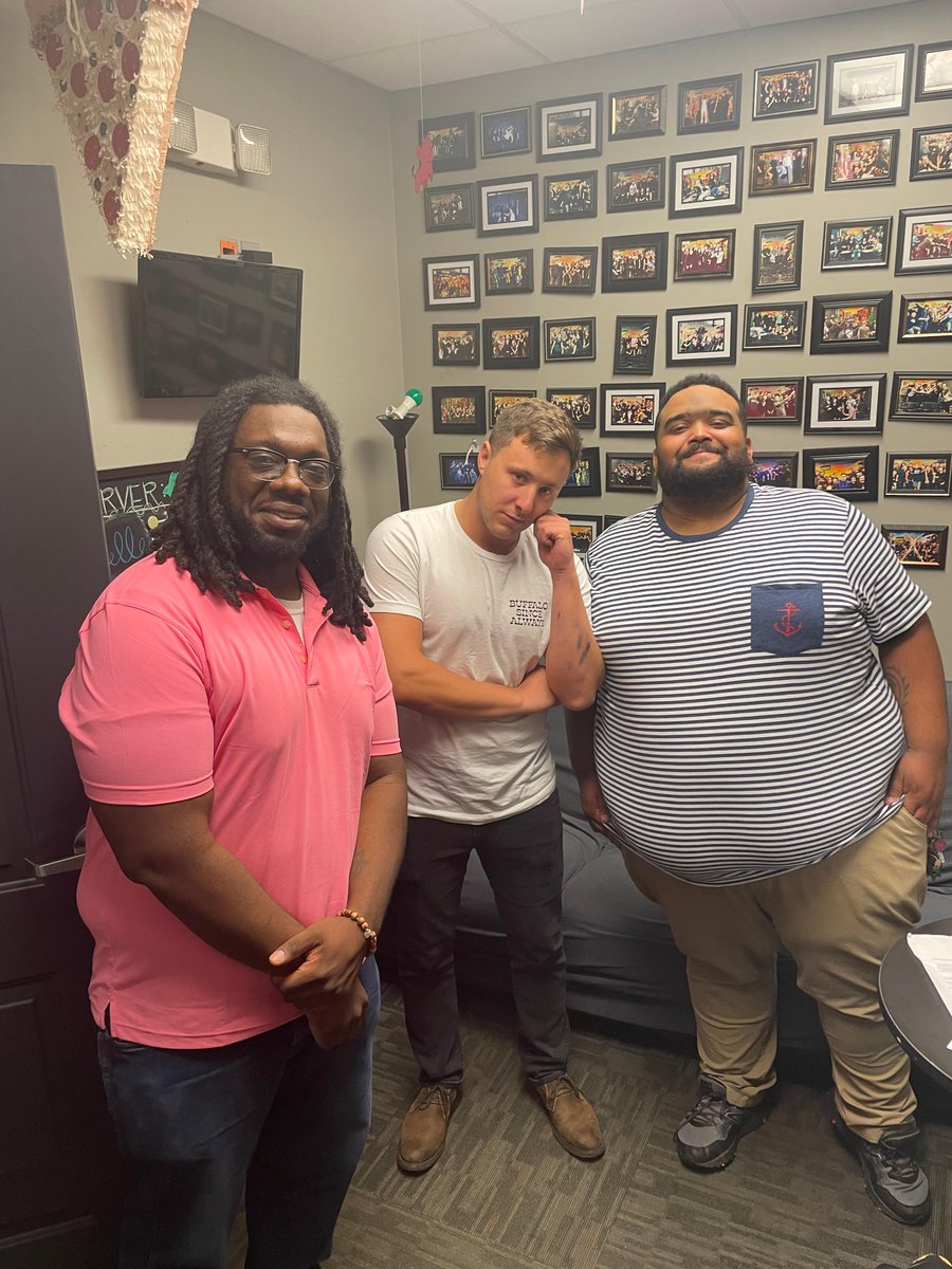 HeliumComedyBUF's tweet photo. Congratulations to some of our #BuffaloFunniest winners from our prelims! More shows happening this week, join in on the fun with tickets: https://t.co/jfJUXgIge9

Photo: @iamuncletrent, @skank_ryan &amp; Jake Morrison https://t.co/Vrebh2W0It