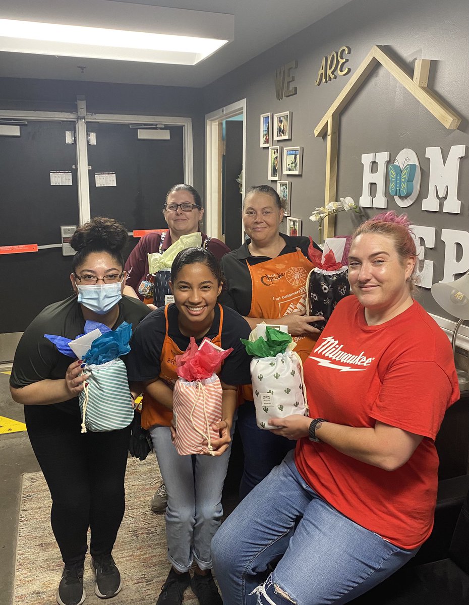 We have the best employee committee! Celebrating them for all that they do!