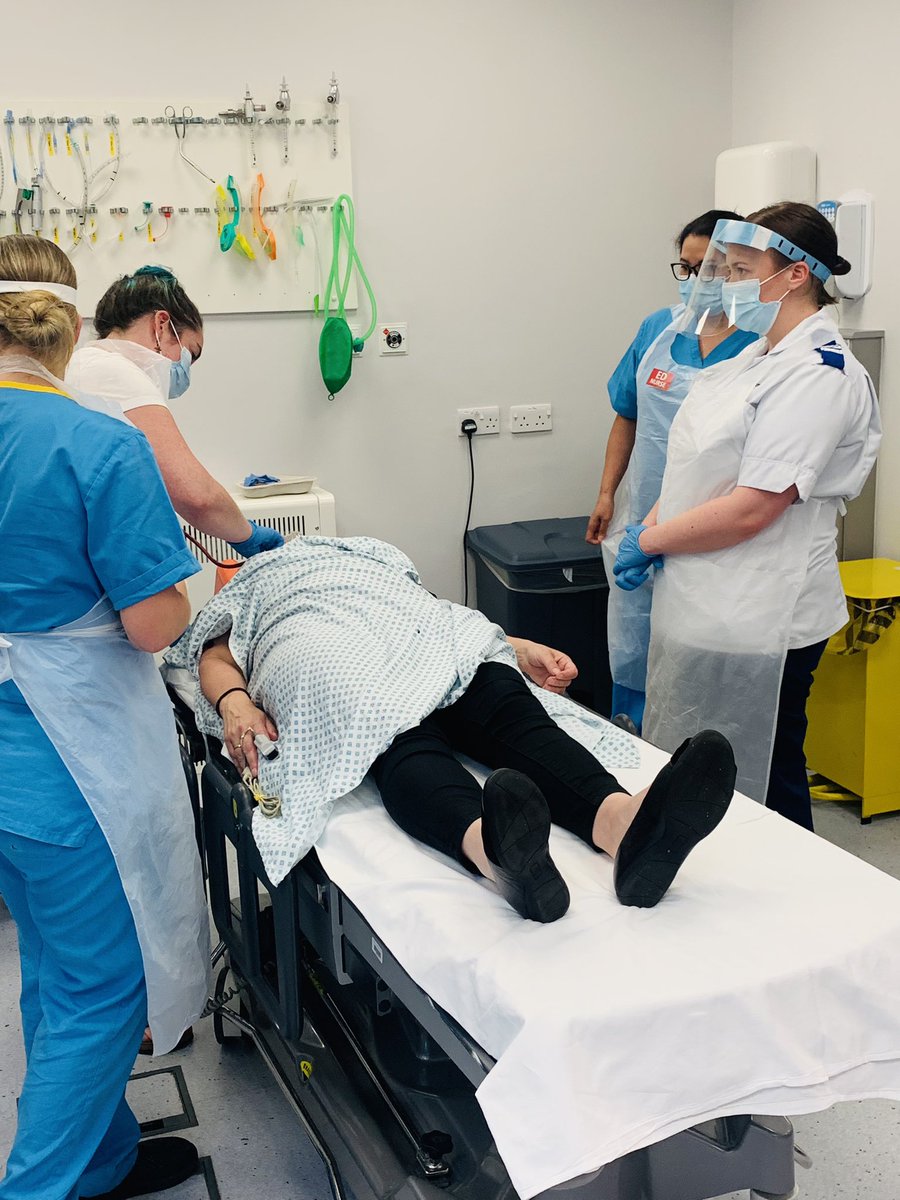 aedbthft's tweet photo. Another brilliant @TaRTS_course session delivered today by our very own in house faculty with more of our nurses now level 1 trauma nurse competent #LearningMatters #TraumaNursing #TeamAED https://t.co/BwTBgzdQx1