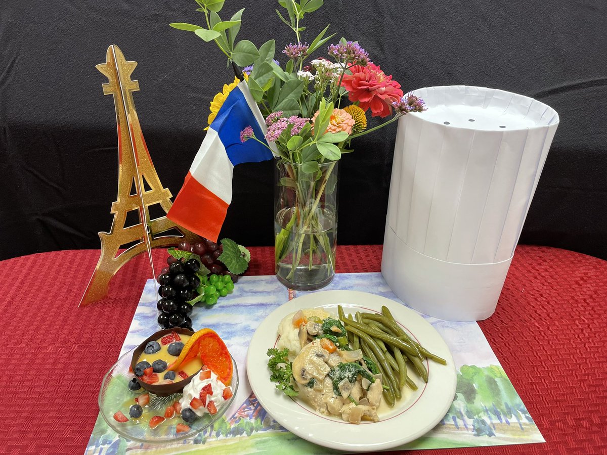 csvfd236's tweet photo. Another Theme week for the residents at The Oaks at Bethesda. Today’s lunch and dessert for our France Theme Week!! @nolafoodguy @MckeeJmckee73 @OaksBethesda @TrilogyLiving https://t.co/jPg9WiNpvi