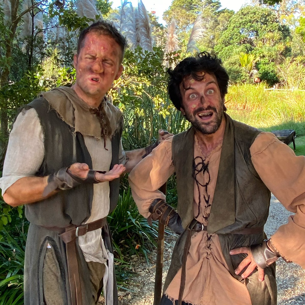 vivadirt's tweet photo. A couple of “gravediggers” breaking the 4th wall #selfaware #npcman out now! https://t.co/eXTGZHPRLx https://t.co/iShXKp2frW
