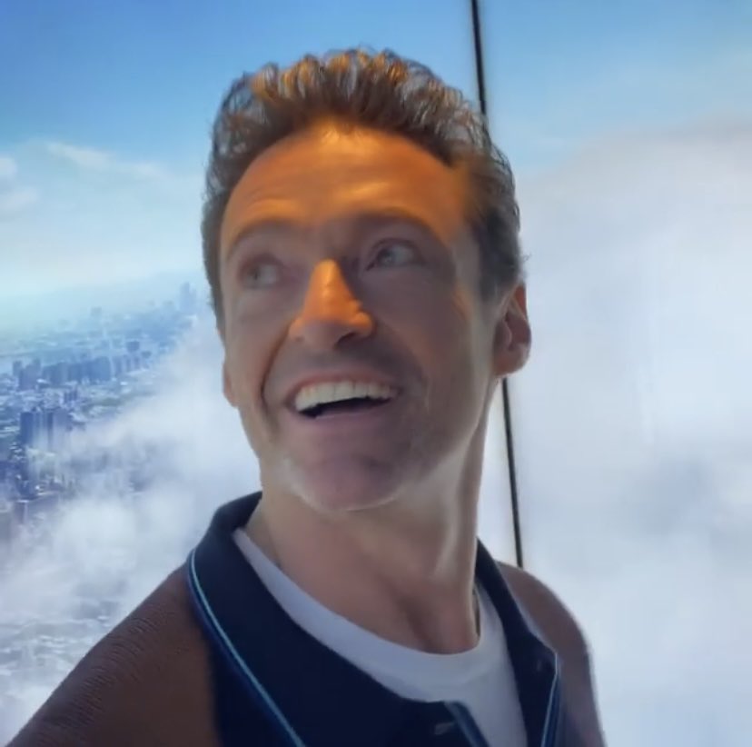 JackmansLanding's tweet photo. Look at this face 🥰. So full of awe and wonder. If only we could all see the world through Hughs eyes what a great world it would be. ❤️

#hughjackman #beautfiul #view #edgeobservationdeck https://t.co/m7TsuEufpY