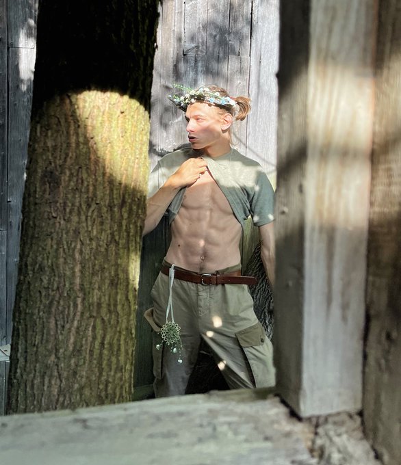 I want to go back to Greek antiquity, run in the forest half naked and pretend I&rsquo;m a Satyr https://t