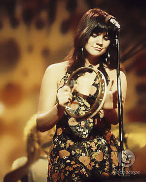           Hurt So Bad
Linda Ronstadt

Happy Birthday, Linda.
Live well and live long  