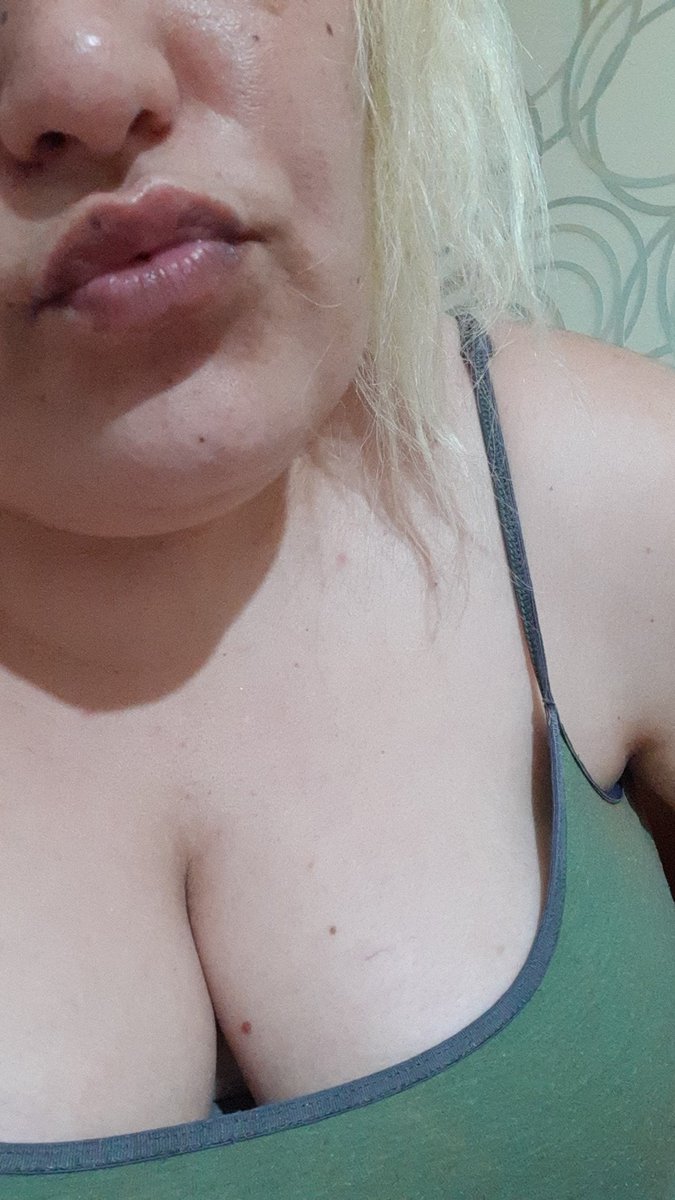 Sesli kamerali ve reel gorusuyorum. Ist sarigazi 05397951146
Kameraya gelmeden reel yok kamera sart.