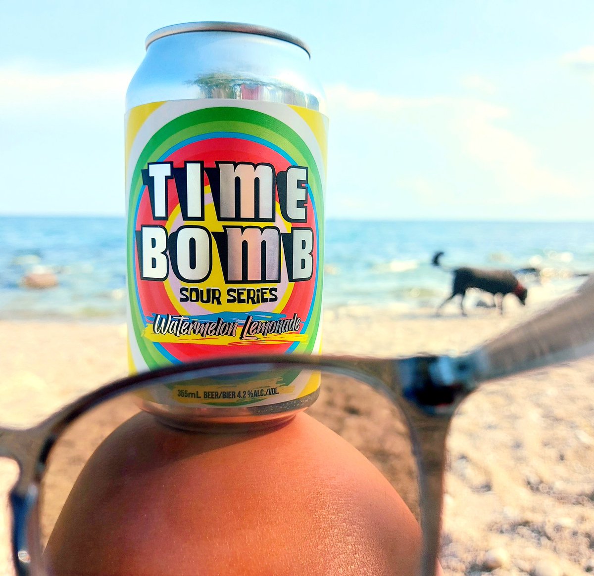 TIME BOMB: Watermelon Lemonade Sour  355mL 4.2%
 
Made with watermelon purèe, lemon peel and a hint of hibiscus. We combined these flavours to create our sweet, tart and refreshing take of an ice cold glass of lemonade on a hot day AVAILABLE NOW! 🍉🌺🍋🍻