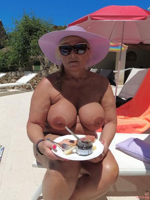 My dear Fan, I have just uploaded a new and hot gallery. I would be happy, if You could have a look and