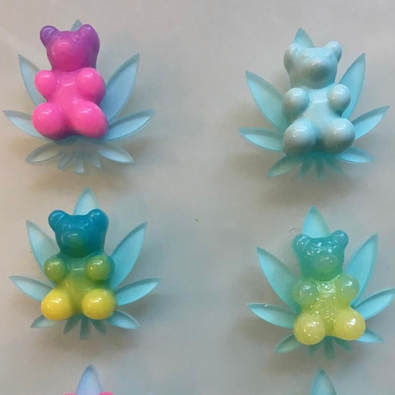 CannaBearsJ's tweet photo. Pastel Babies 

#pothead #daily #community #bong #ganjagirls #weedmemes #hemp #stonerlife #joint #smokeweed #stonergirls #bhfyp #stonerchick #blunt #weedgirls #society #dab #instaweed #girls #bongrips #cannabissociety #girlswhosmoke #terps #bud #love #stayhigh #pot #edibles #mus https://t.co/aPD3JCZr46