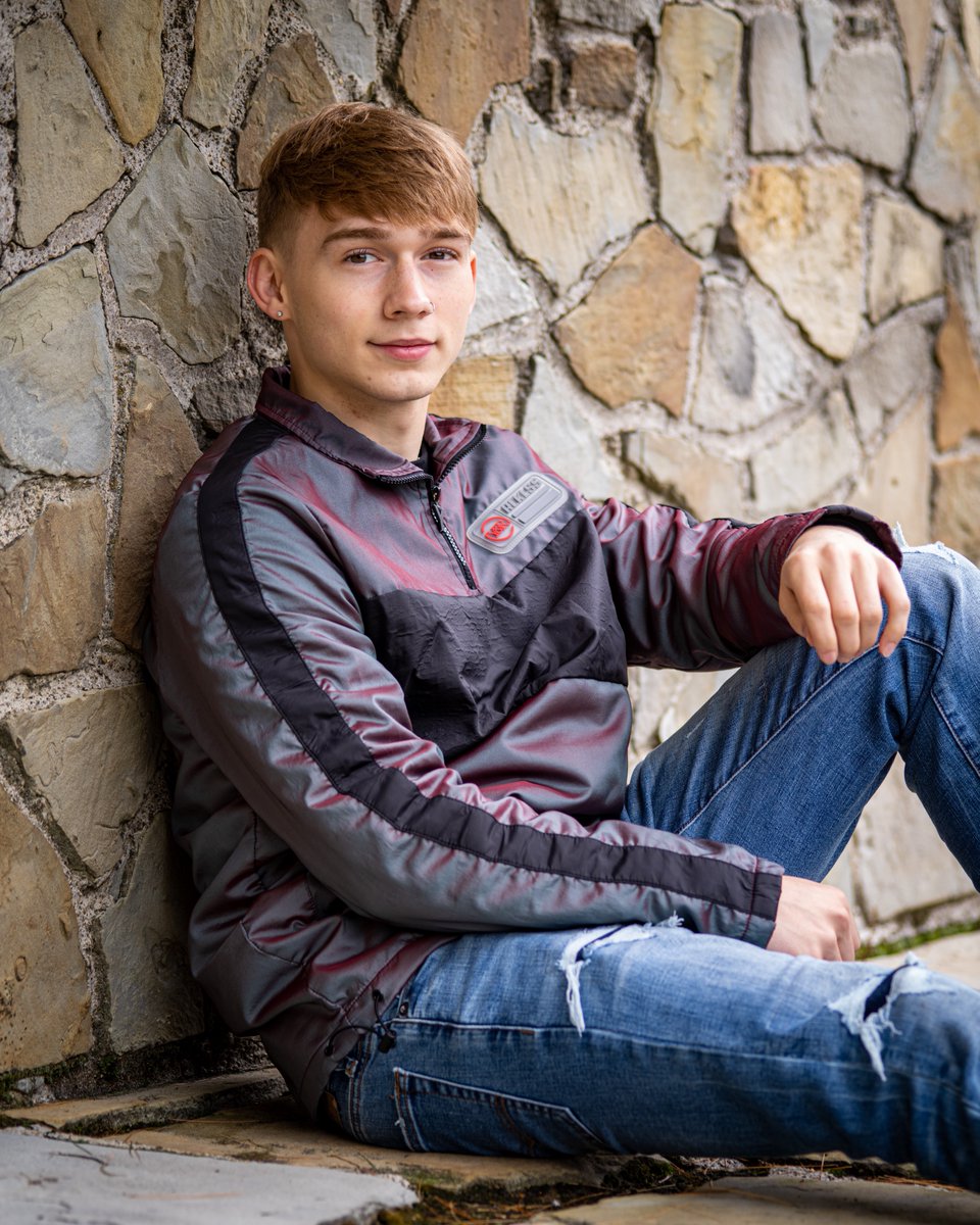 learystudio's tweet photo. Sneak Peek of Class of 2021 Sharpsville High School Senior Alex Walker. https://t.co/PpWAwq22Vu