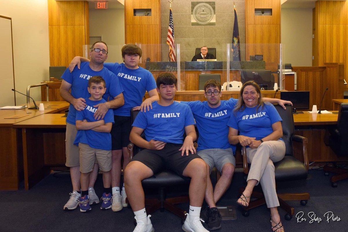 Beccah6abc's tweet image. HOMETOWN HEROES! 16 year old Nate Rosas best friend officially became his brother this week. It’s been a 5 year process for Nate’s adoption, and his heroes are all wearing shirts that say #Family. “1,758 days. He's mine. He's ours,” said his mom. ❤️ @6abc