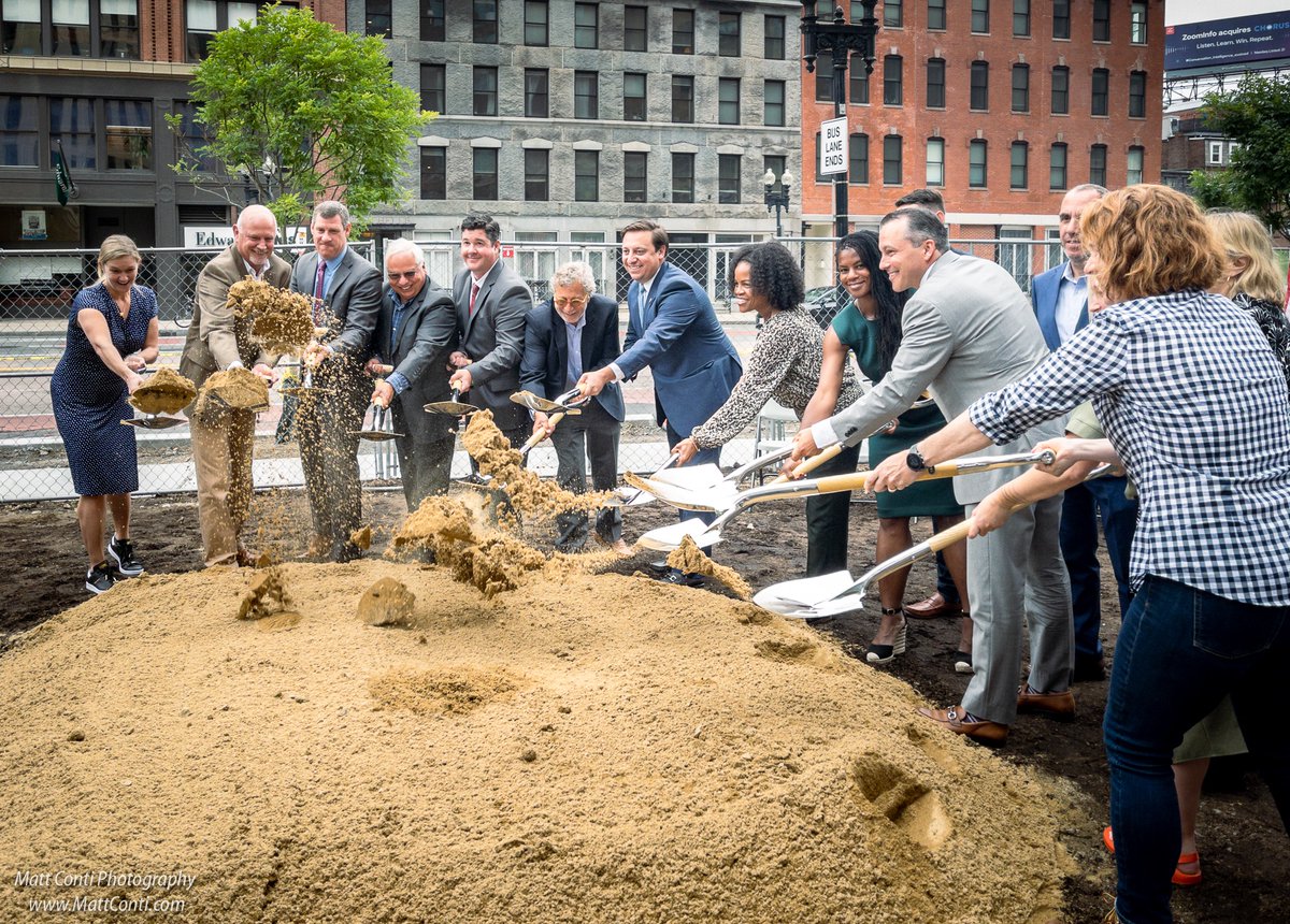 Matt_Conti's tweet photo. Groundbreaking for North Meadow on The Greenway (Parcel 2) today at Bulfinch Triangle! Was open water, dammed for Mill Pond, landfilled, covered by Central Artery I-93, now the northernmost park on The Greenway @universalhub @HelloGreenway 
 More pics: https://t.co/nSrtUgo5uS https://t.co/oz2KfRsmYh