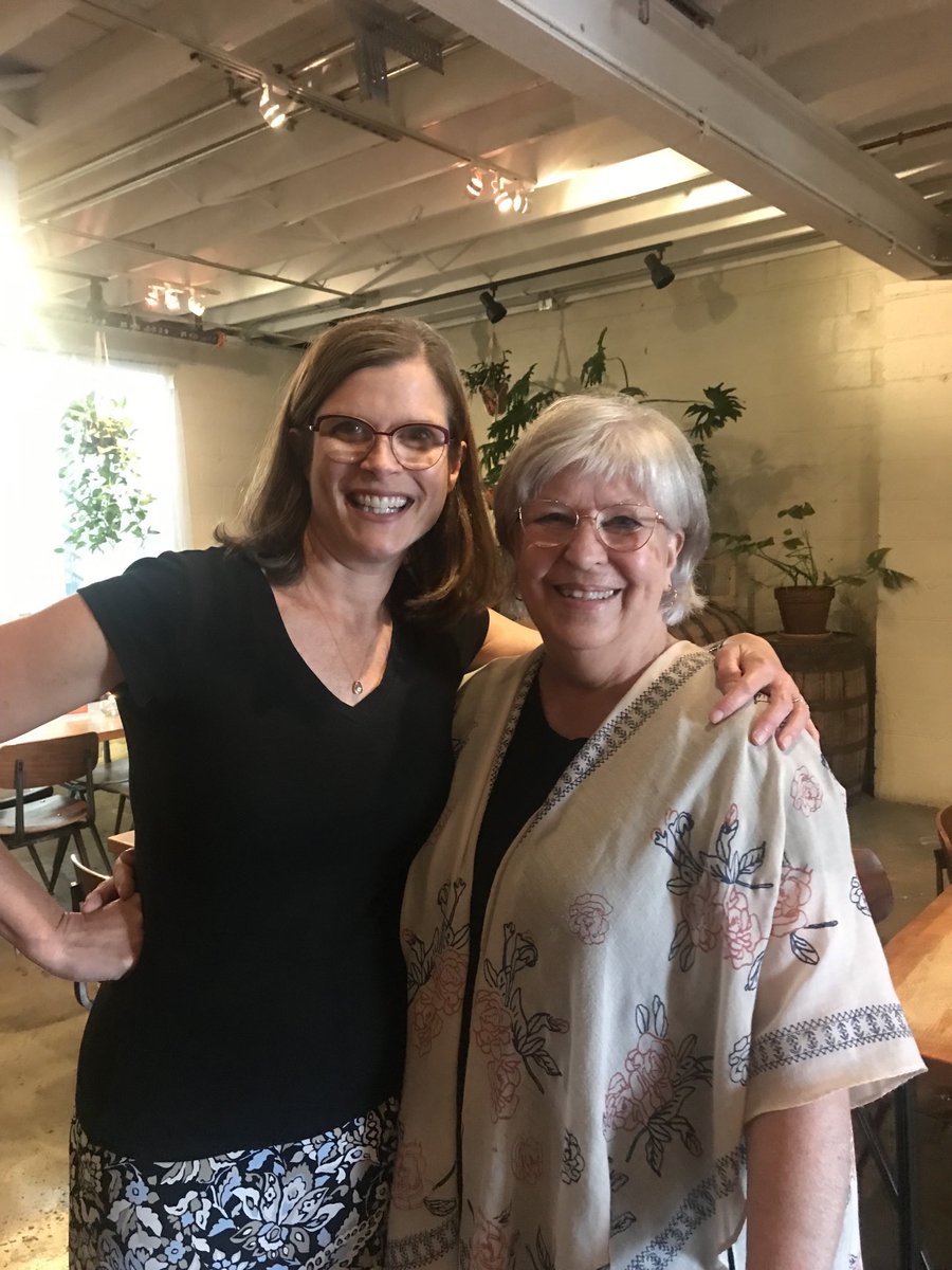 WeAreCHN's tweet photo. The 1st and current directors of #charitablehealthcare formerly Ohio Association of Free Clinics! Great time. @seventhsonbrew https://t.co/zrW1BzGMX7