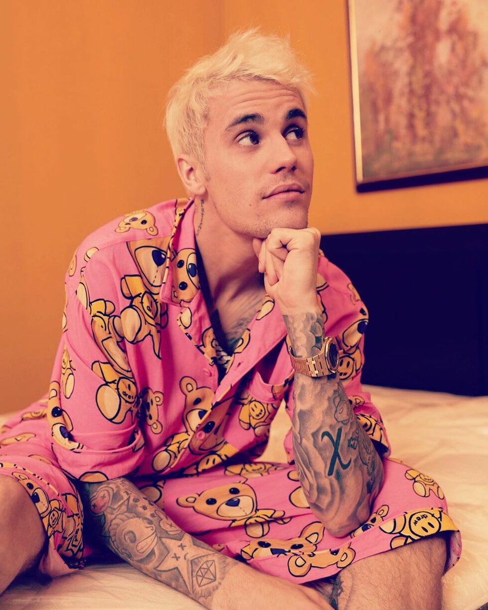 justinstylesfb's tweet photo. on wednesdays we wear pink 💓 https://t.co/TIZtEWcRAy